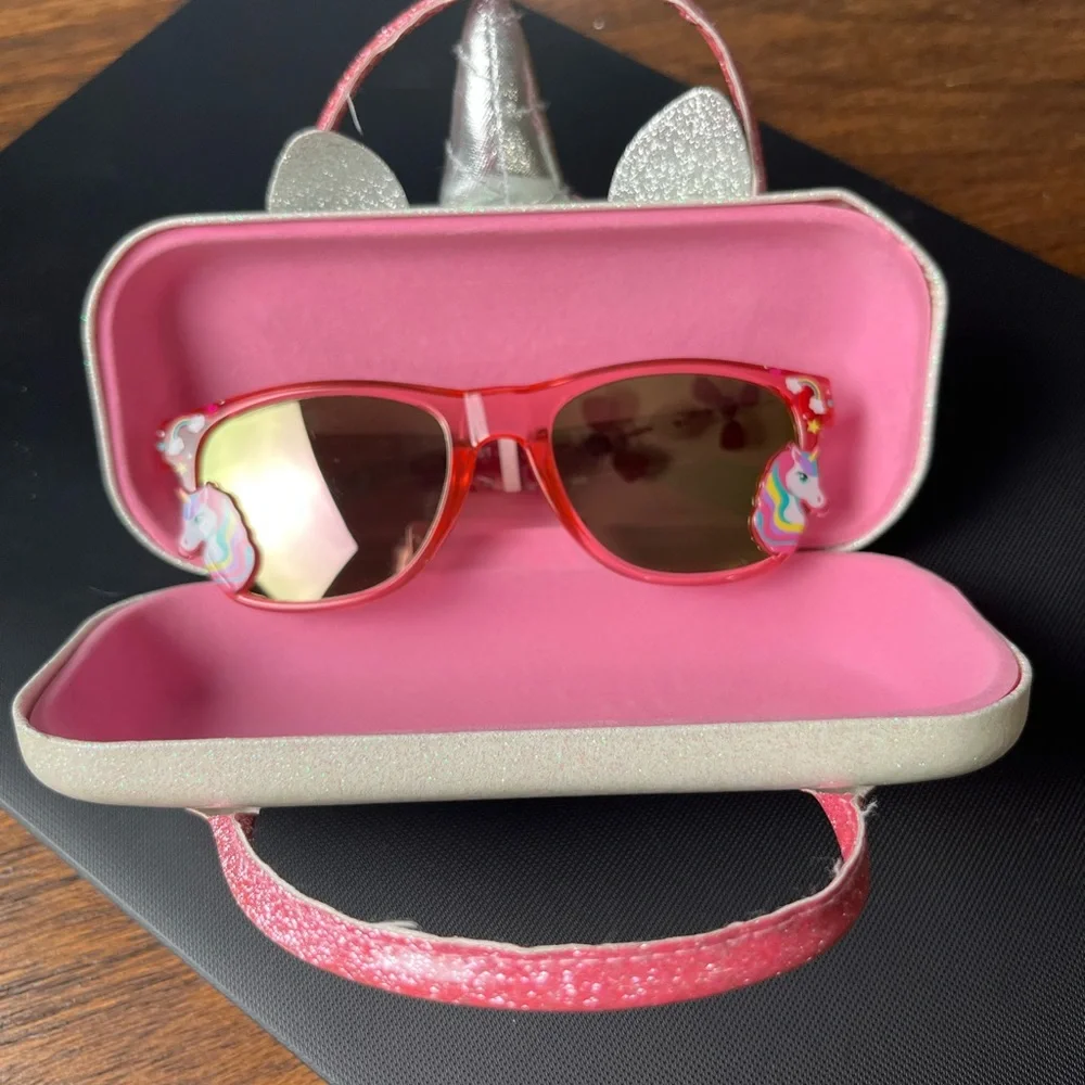 Unicorn -Themed Kids’ Sunglasses with matching Hard Glitter Case